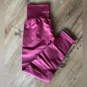 Women’s NVGTN Leggings